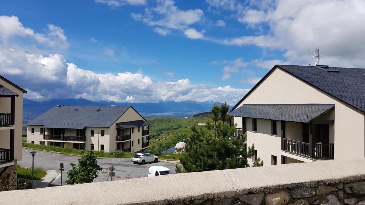 Charmant Studio Face Aux Pyrenees Font-Romeu-Odeillo-Via Exterior photo