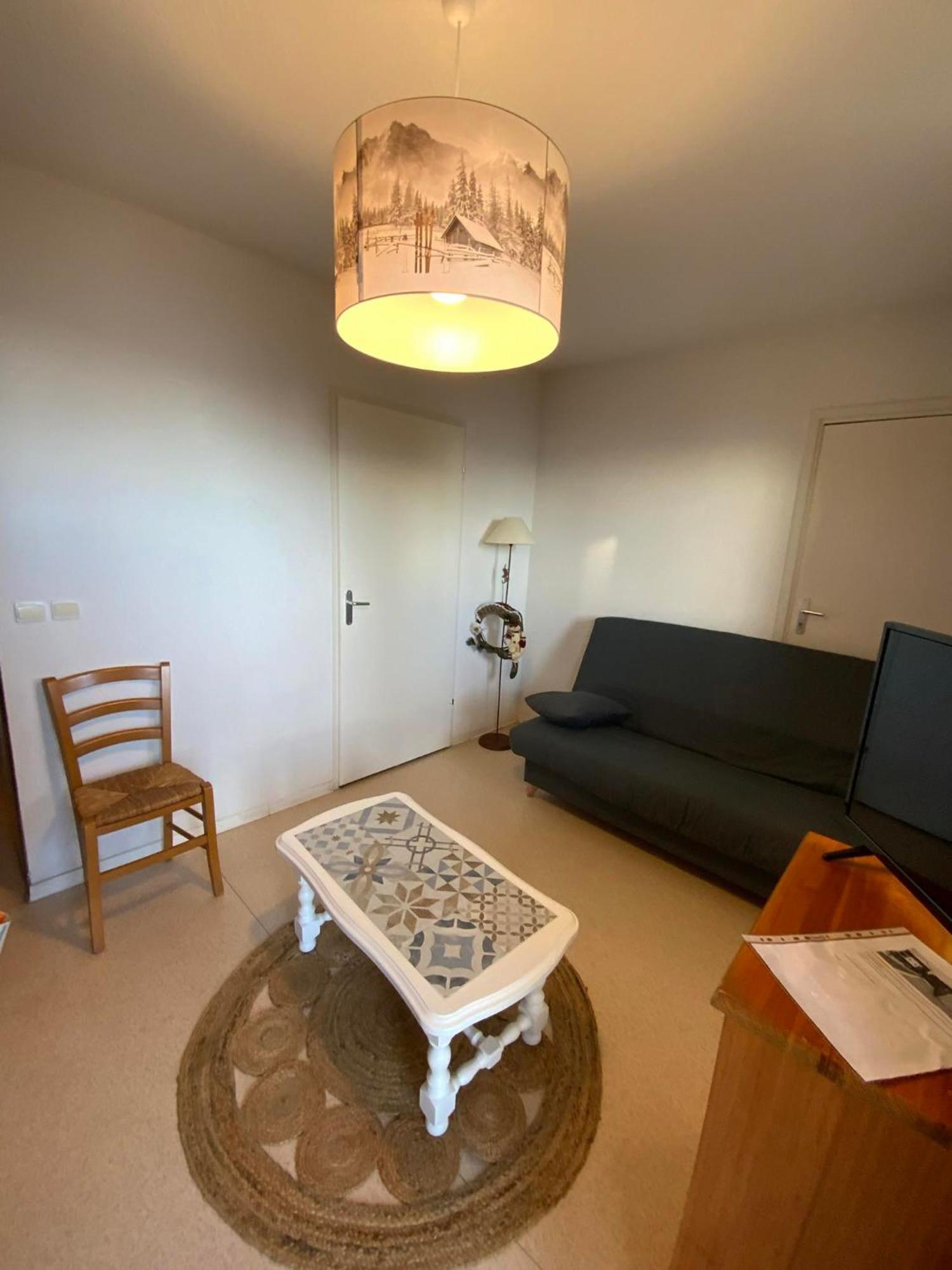 Charmant Studio Face Aux Pyrenees Font-Romeu-Odeillo-Via Exterior photo